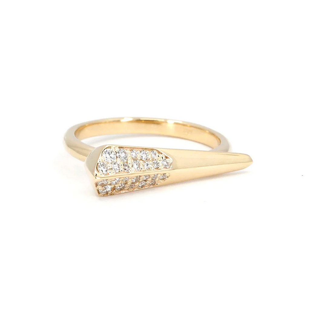 Spine ring by Ruby Mardi, a sleek and edgy gold ring featuring a modern diamond pavé design. Made in Montreal, Canada.