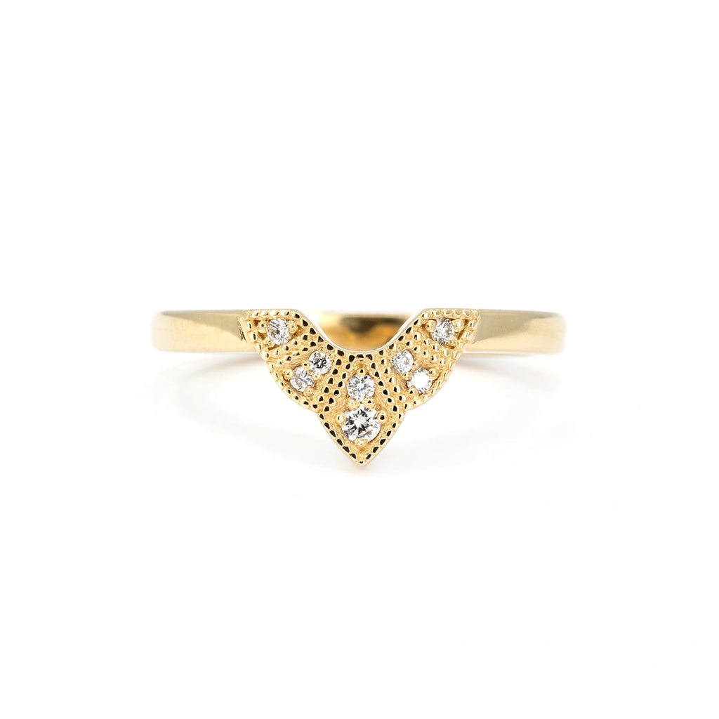 V-shaped yellow gold stacking ring with natural diamonds and milgrain detail, designed by Deborah Lavery in Toronto for Ruby Mardi. Photographed on white background.