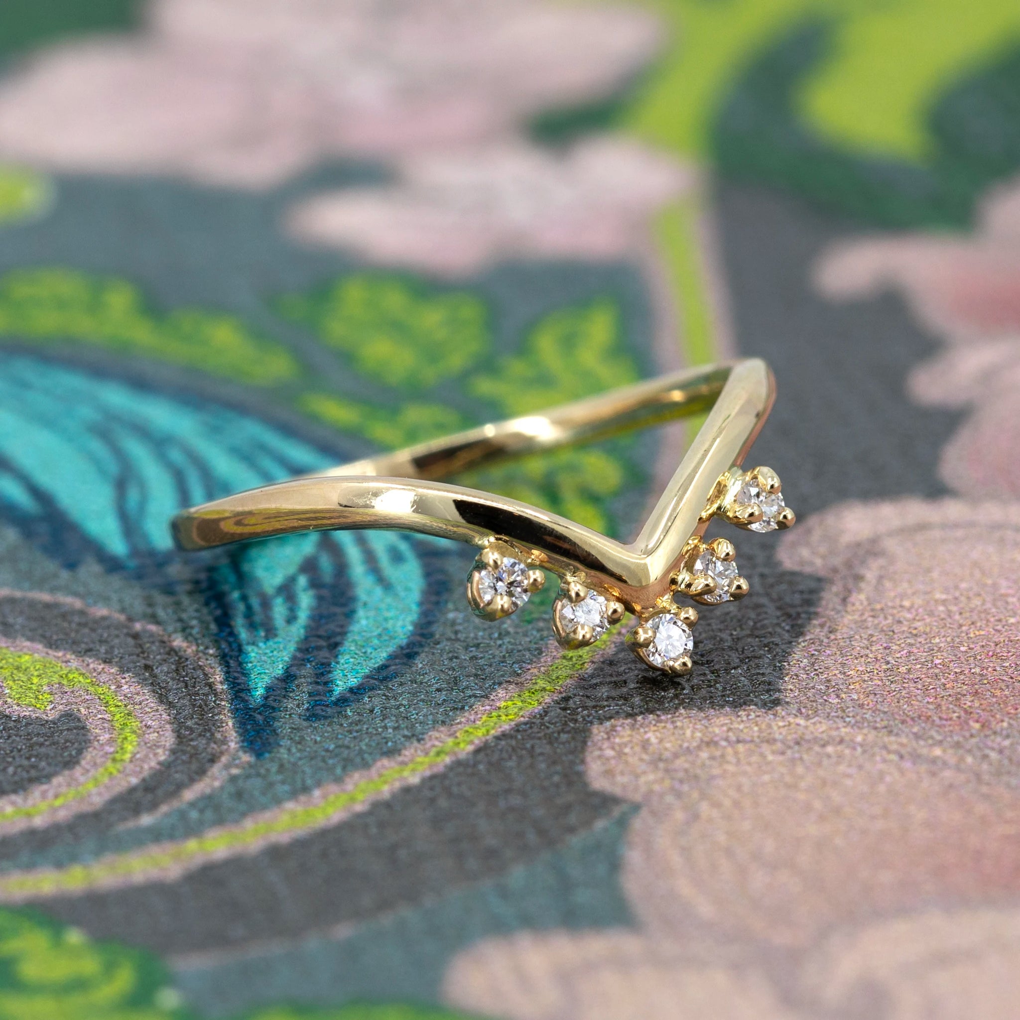 Gold chevron wedding band new arrivals