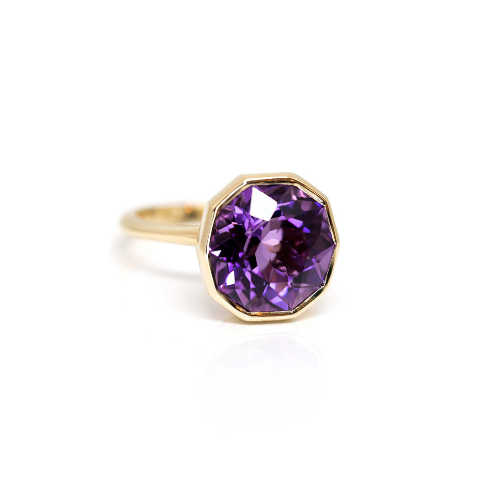 montreal handmade jewelry amethyst statement cocktail ring fine jewelry montreal made bena jewelry canadian designer on a pink background