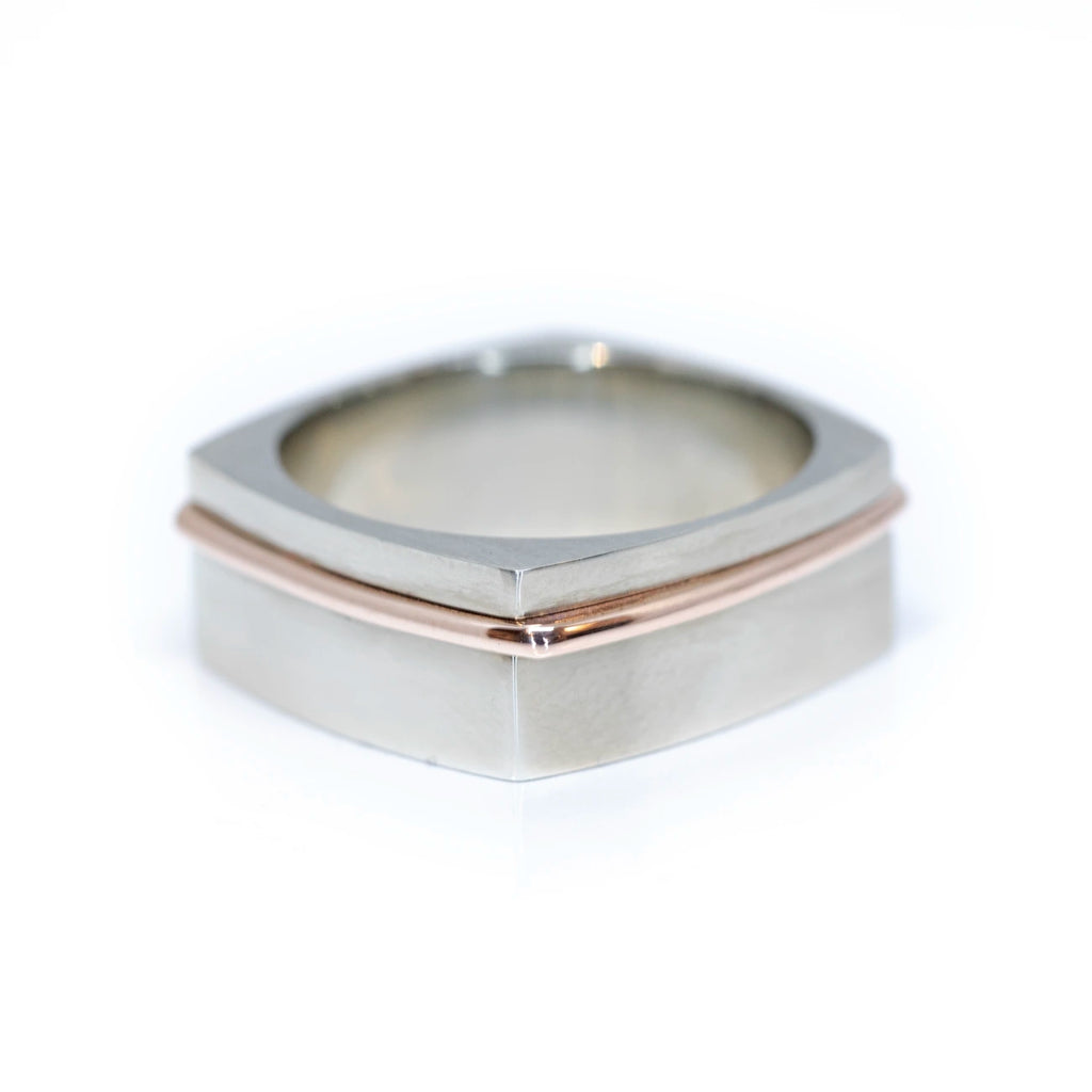 white and rose gold men best jewelry store in montreal for ruby mardi on a white background